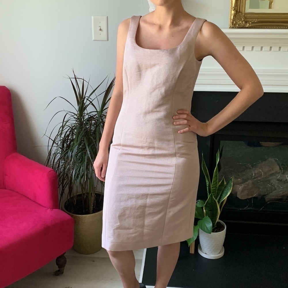 Armani Collezioni Light Pink Sleeveless Pencil Dress size 2 classic career midi